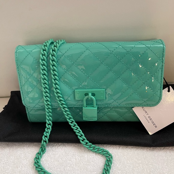 NWT Kurt Geiger Mini Brixton Crossbody Blue Lock Drench Patent Leather Shoul… - Picture 2 of 8